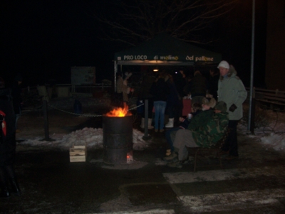  Image name: molino capodanno  2009 303 (180).jpg 
 width: 400 pixel 
 height: 301 pixel 
 Size: 76373 bytes 
 Click to enlarge 